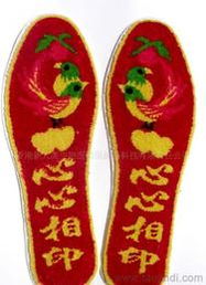 繡花鞋墊供應(yīng)信息 繡花鞋墊批發(fā) 繡花鞋墊價(jià)格 找繡花鞋墊產(chǎn)品上